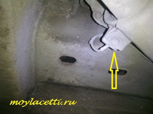 Как поменять топливный фильтр Chevrolet Lacetti своими руками?