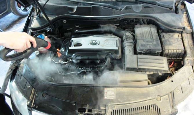 Как помыть двигатель автомобиля керхером?