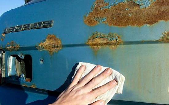 Как убрать ржавчину с кузова автомобиля своими руками: что делать, чем обработать и зачистить